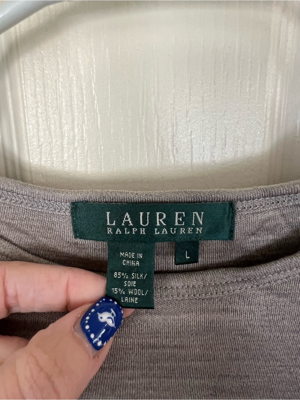 Lauren Ralph Lauren 85% Silk Gray/Taupe Short Sleeve Tee Shirt L - Picture 2 of 10